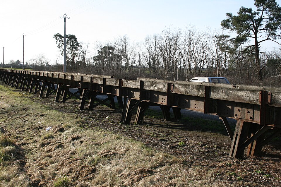 Файл:Passerelle du Rio.JPG