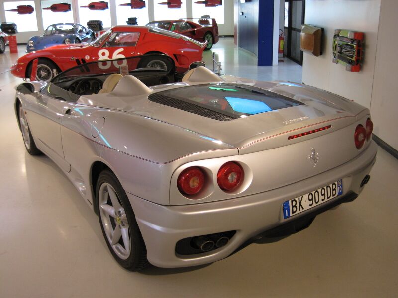 Файл:Collection car Musée Ferrari 038.JPG