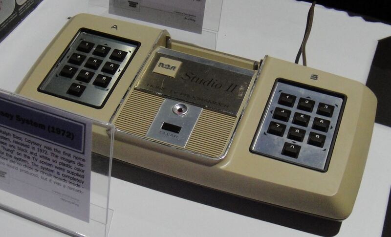 Файл:RCA Studio II game console.jpg