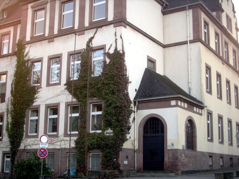 Файл:AmtsgerichtOttweiler.JPG