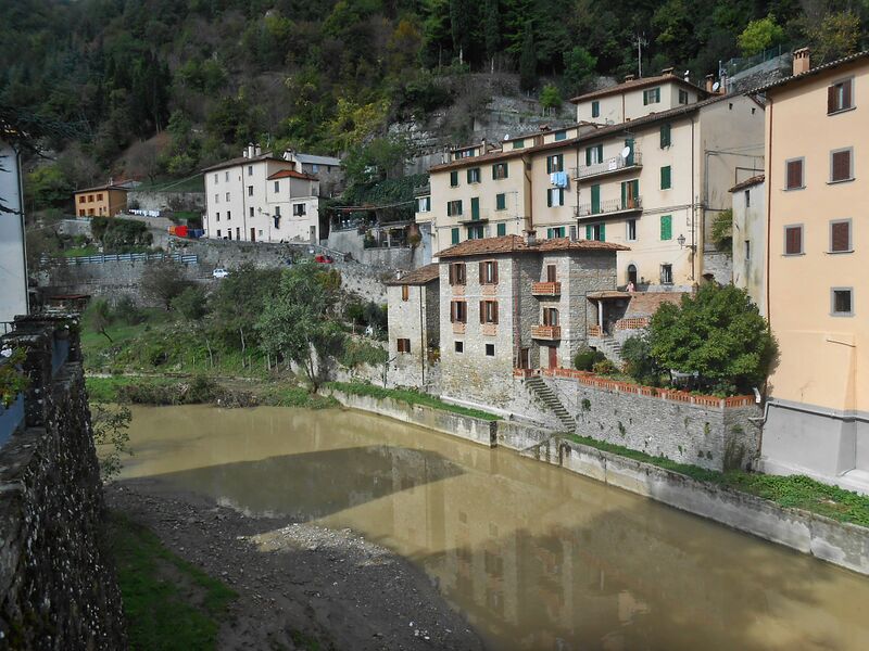 Файл:Marradi - Lamone river 2.JPG