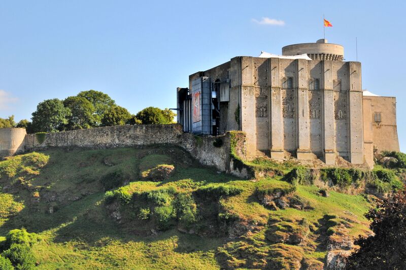 Файл:Chateau de Falaise 276.JPG