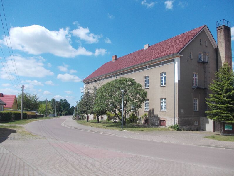 Файл:GerlebogkSchule1.JPG
