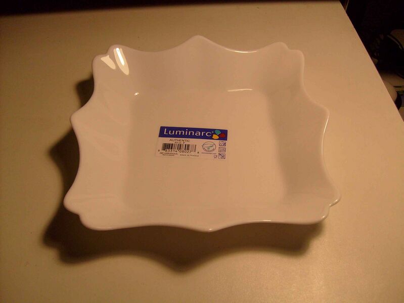 Файл:Luminarc plate.JPG