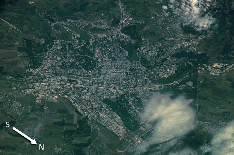 Файл:Satellit Chisinau 01.jpg