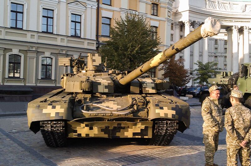 Файл:BM «Oplot» in Kyiv.jpg