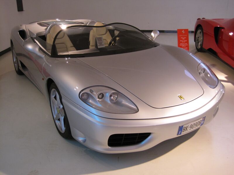 Файл:Collection car Musée Ferrari 037.JPG