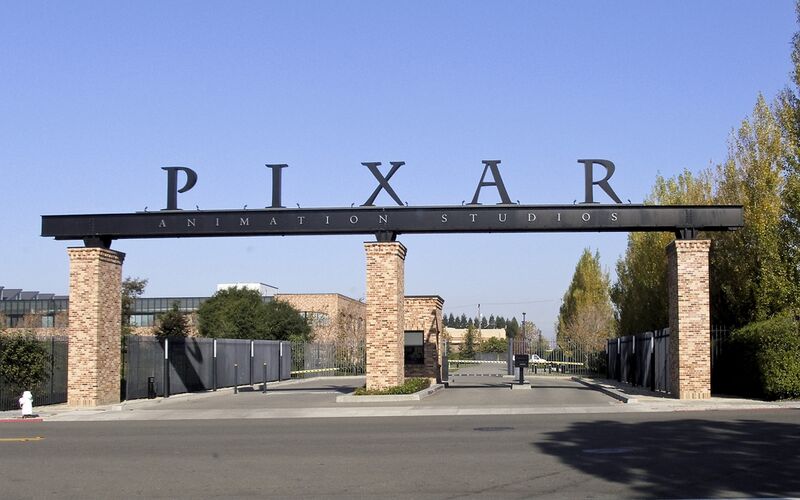 Файл:Pixaranimationstudios.jpg