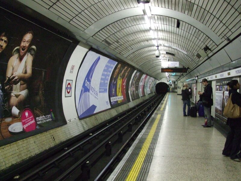 Файл:Moorgate Northern nbound.JPG