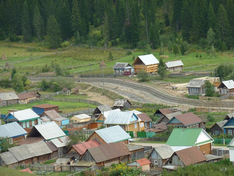 Файл:R. Yurmash in village Assy.jpg