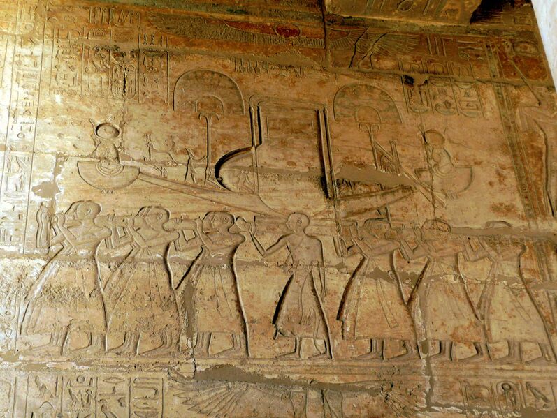 Файл:SFEC-RAMSES-II-TEMPLE-2009-130 c.jpg