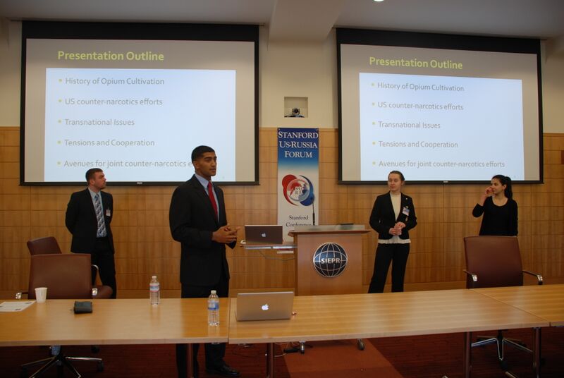 Файл:Delegates present their CRP.JPG