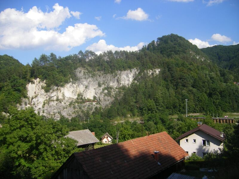 Файл:SLO-Rimske Toplice.JPG