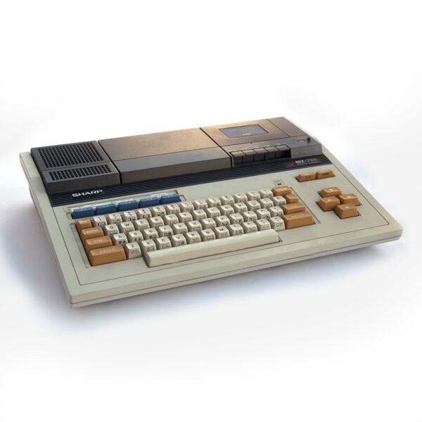 Файл:Sharp MZ-700.jpg