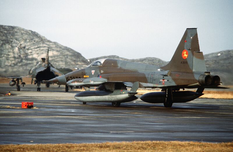 Файл:F-5A RNoAF Bodo 1982.jpeg