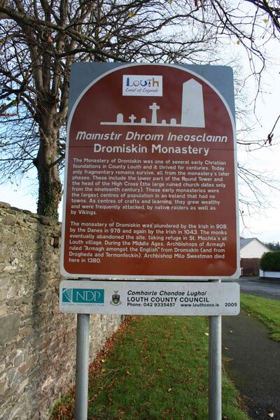 Файл:Information, Dromiskin Monastery site.JPG