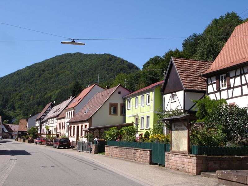 Файл:Ortsbild Rinnthal.JPG