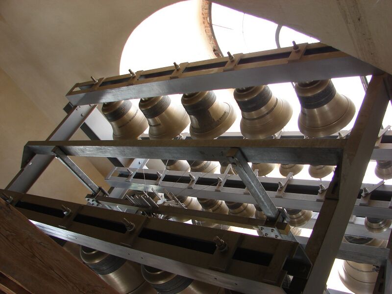 Файл:Carillon of PeterAndPaulCathedral 2.JPG