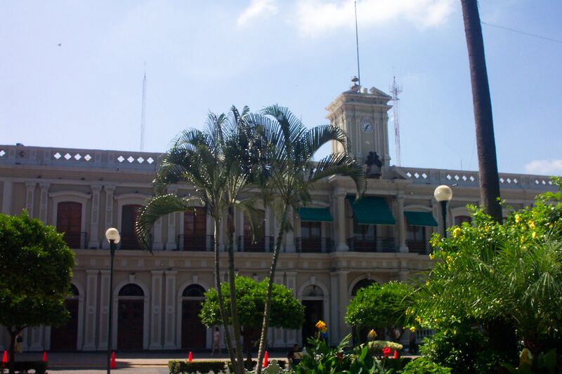 Файл:Colima palaciodegob.JPG