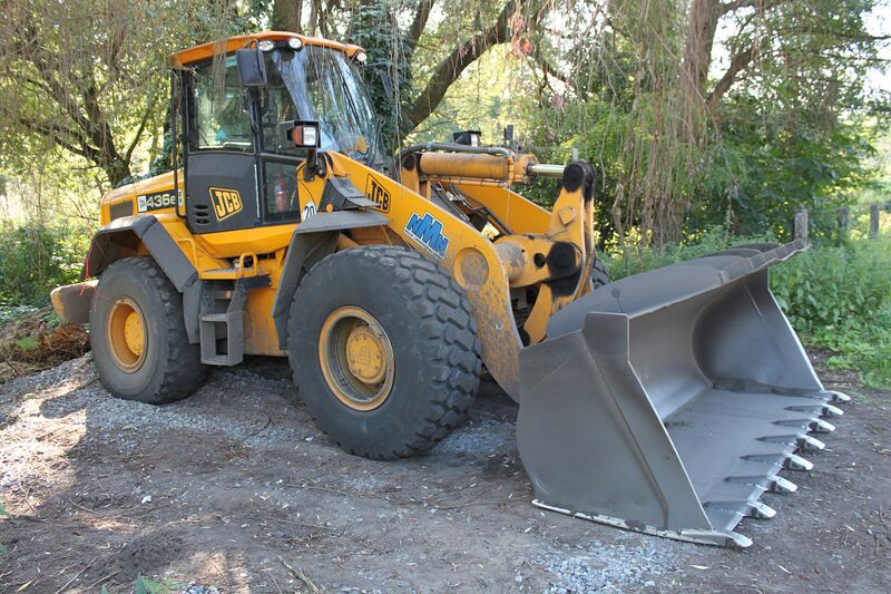 Файл:JCB 436eZX.JPG