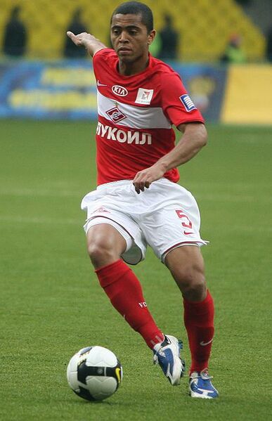 Файл:Rafael Carioca.jpg