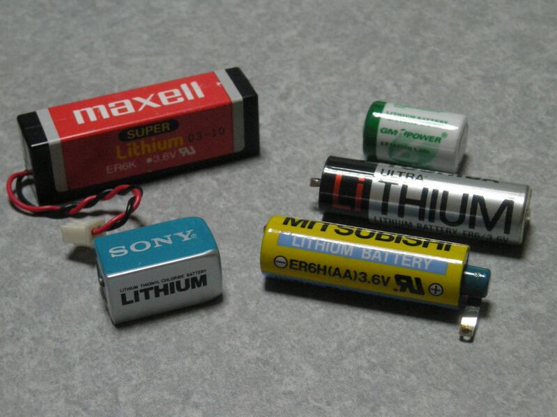 Файл:Lithium Thionyl Chloride Battery.JPG