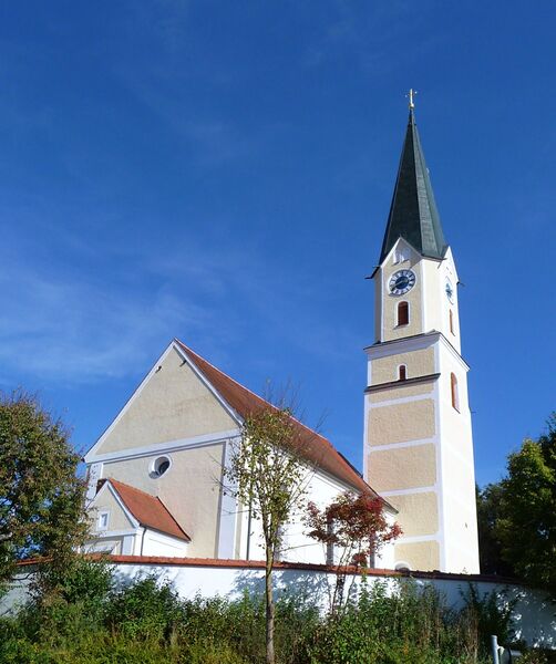 Файл:Pfarrkirche Weihmichl.JPG