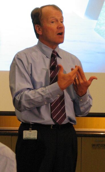 Файл:John Chambers cropped.jpg