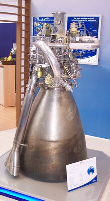 Ракетный двигатель HM-7B на выставке ILA-2006