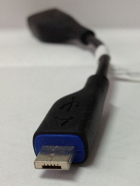 Файл:A Micro-A USB port.jpeg