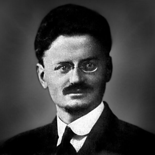 Файл:Leon trotsky.jpg