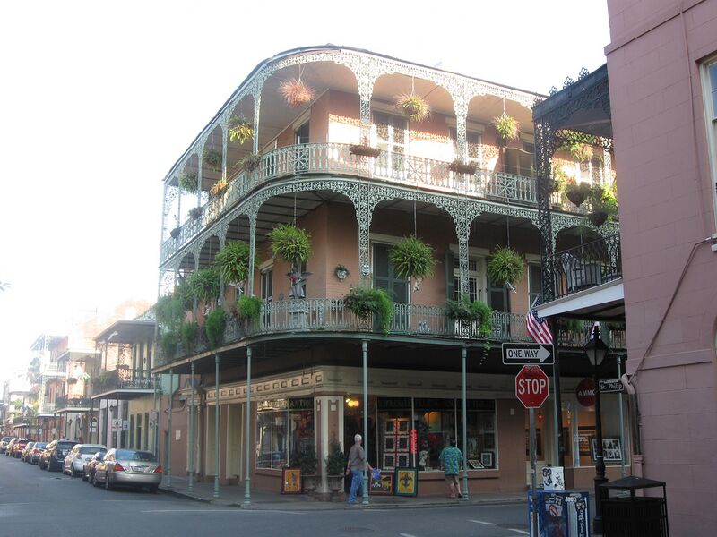 Файл:Classic New Orleans Architecture.jpg