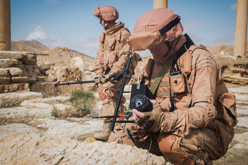 Файл:Demining of Palmyra 2017 14.jpg