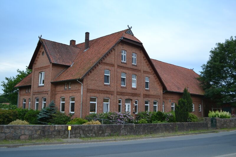 Файл:Lübberstedter Straße 4.JPG