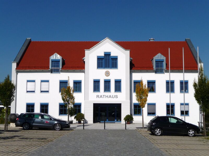 Файл:Rathaus Kumhausen.JPG