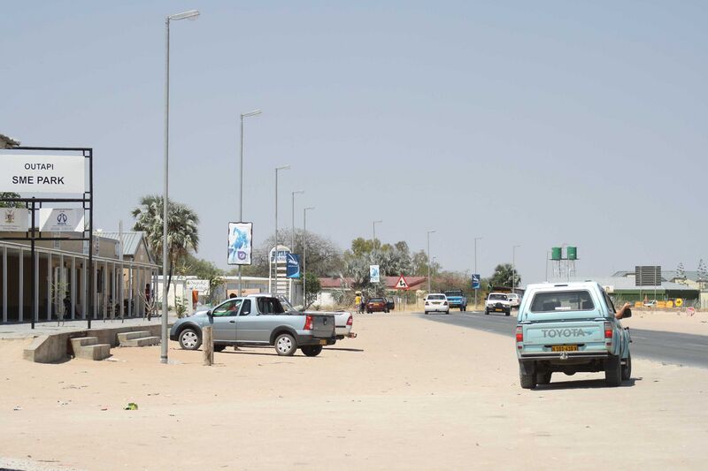 Файл:Outapi main street.JPG
