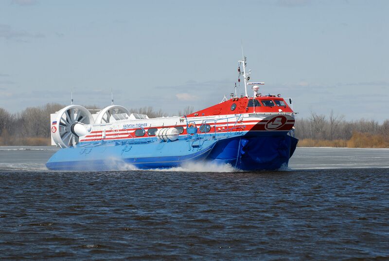 Файл:A48 hovercraft.JPG