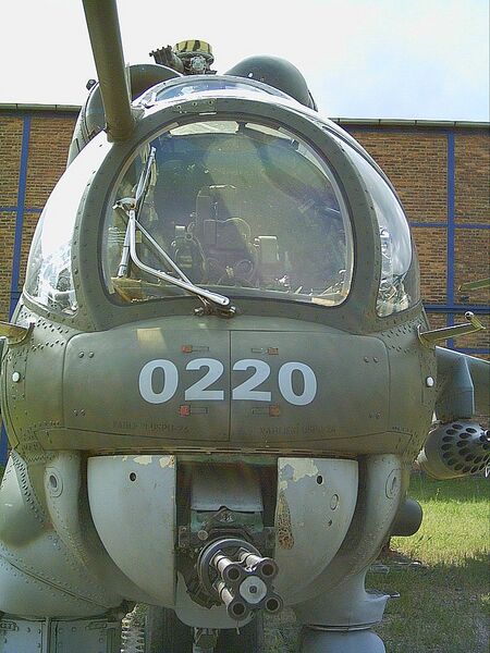 Файл:Mi-24 in front.JPG