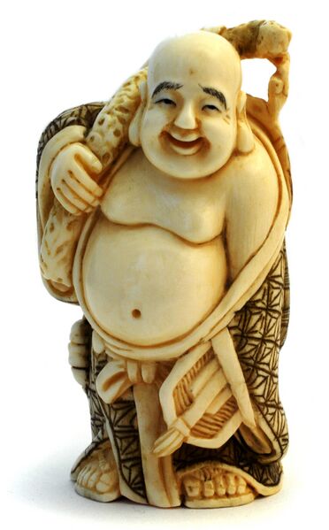 Файл:Mammoth ivory netsuke buddha.JPG