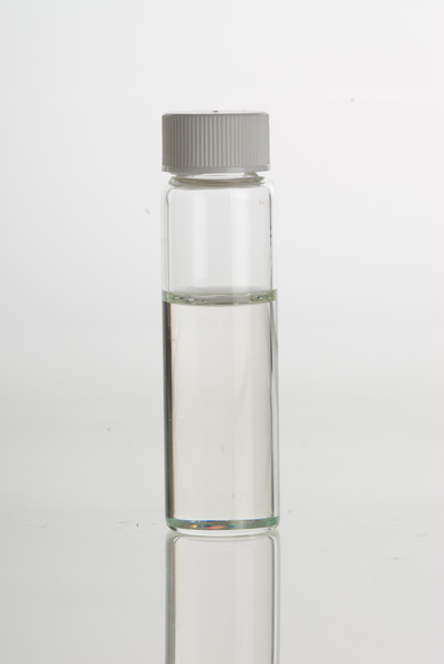 Файл:PineEssentialOil.png