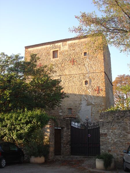 Файл:France Pieusse Chateau.JPG