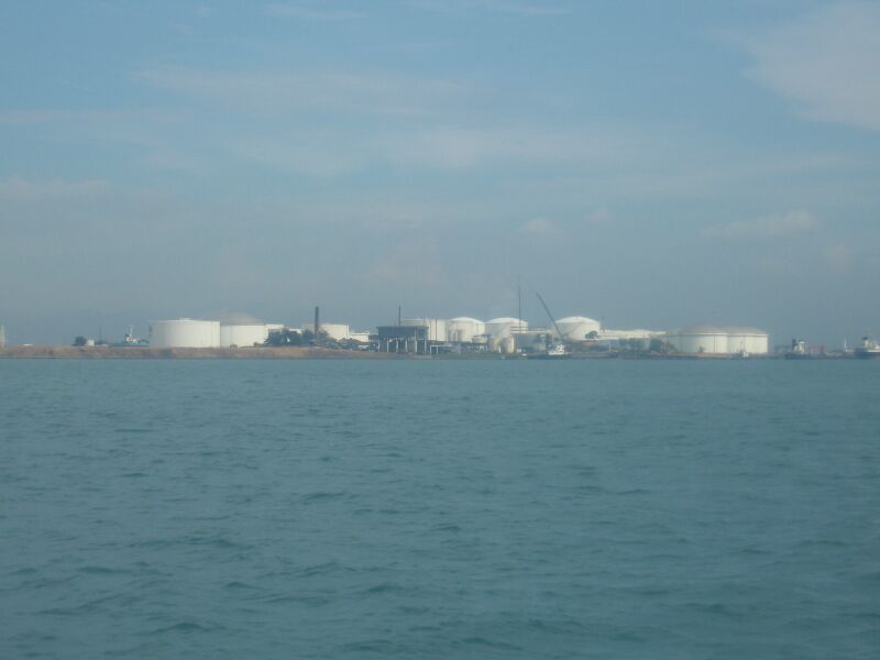 Файл:Pulau Sebarok 3, Nov 06.JPG