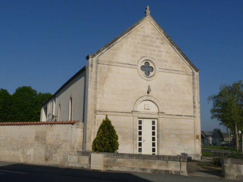 Файл:Rouillac temple.JPG