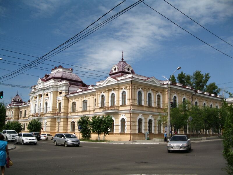 Файл:Pedagogical Institute Chita.jpg