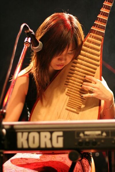 Файл:Lin Di.jpg