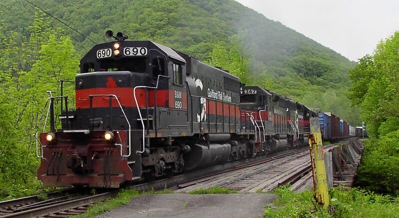 Файл:EMD SD39 BM690.jpeg