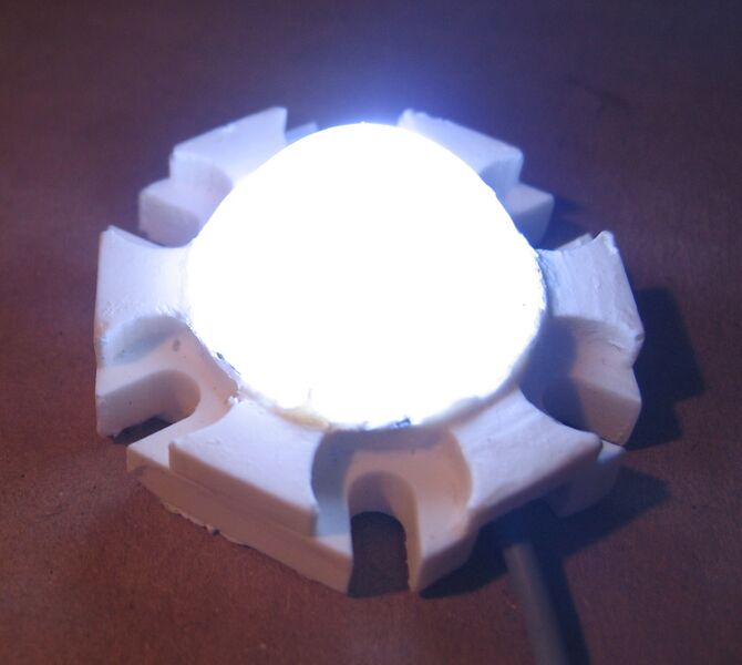 Файл:Hexagonal White LED module.jpg