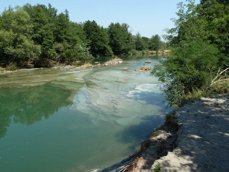 Файл:Abin river.JPG