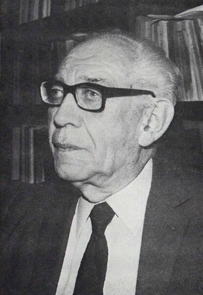 Файл:Pierre Chantraine 1972.JPG