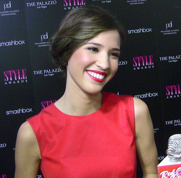 Файл:Kelsey Chow.jpg